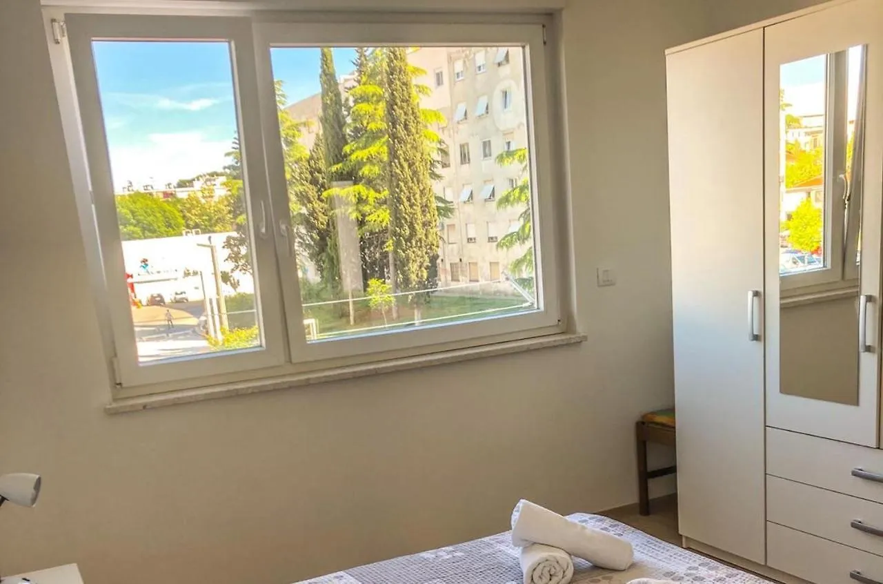 Apartment Mare Pula Croatia