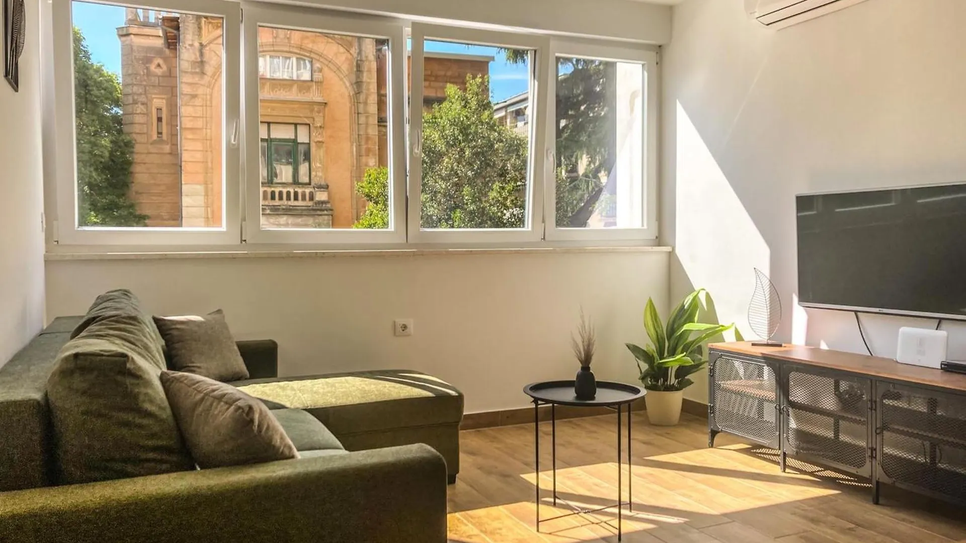 Apartment Mare location
