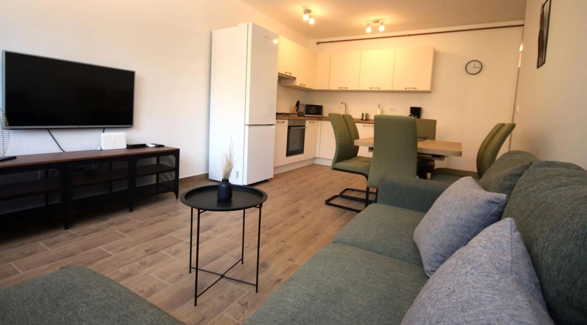 Apartment Mare Pula